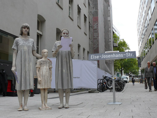 Performance bei der Benennung der Else-Josenhans-Straße